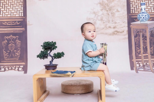 潜江宝宝掉头发是怎么回事
